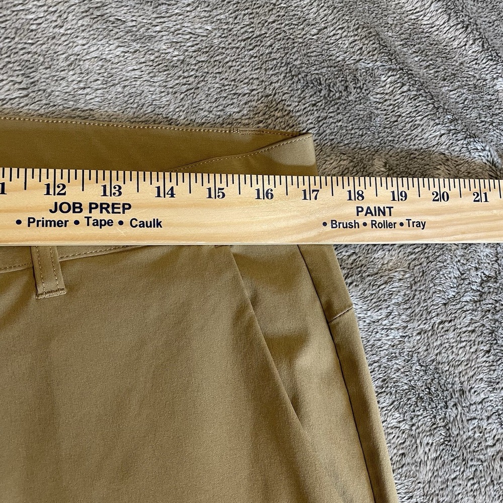 Fabletics Men's Size 34x29 The Only Pants Brown Stretch Performance Golf Casual - Picture 3 of 8